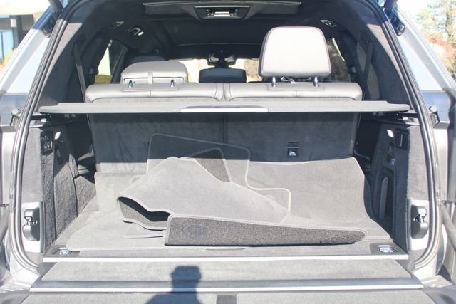 Used 2025 BMW X7 xDrive40i w/ M Sport Package image 8