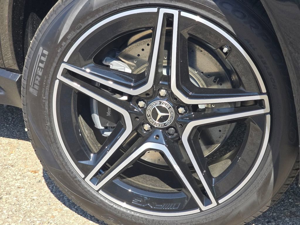 New 2026 Mercedes-Benz GLS 450 4MATIC image 9