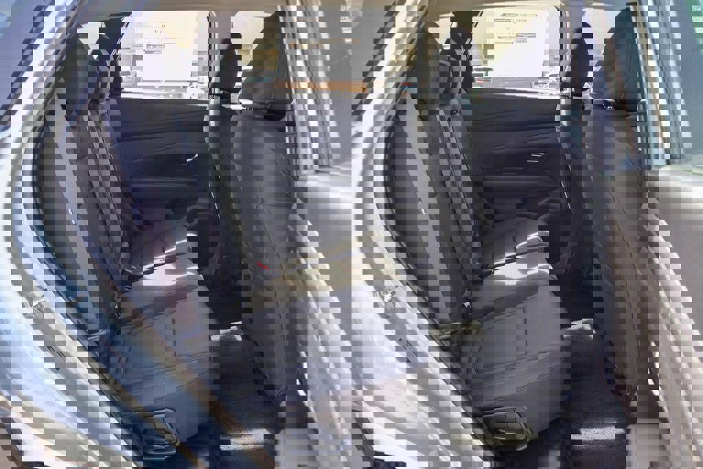 New 2026 Hyundai Tucson SE image 10