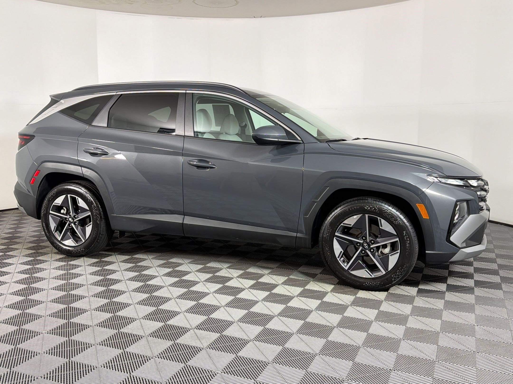 Used 2025 Hyundai Tucson SEL image 7