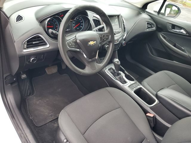 Certified 2016 Chevrolet Cruze LT FWD image 18