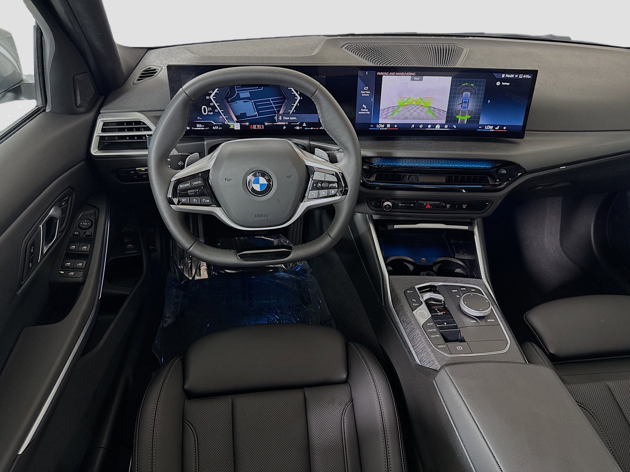 Used 2025 BMW 330i Sedan image 15