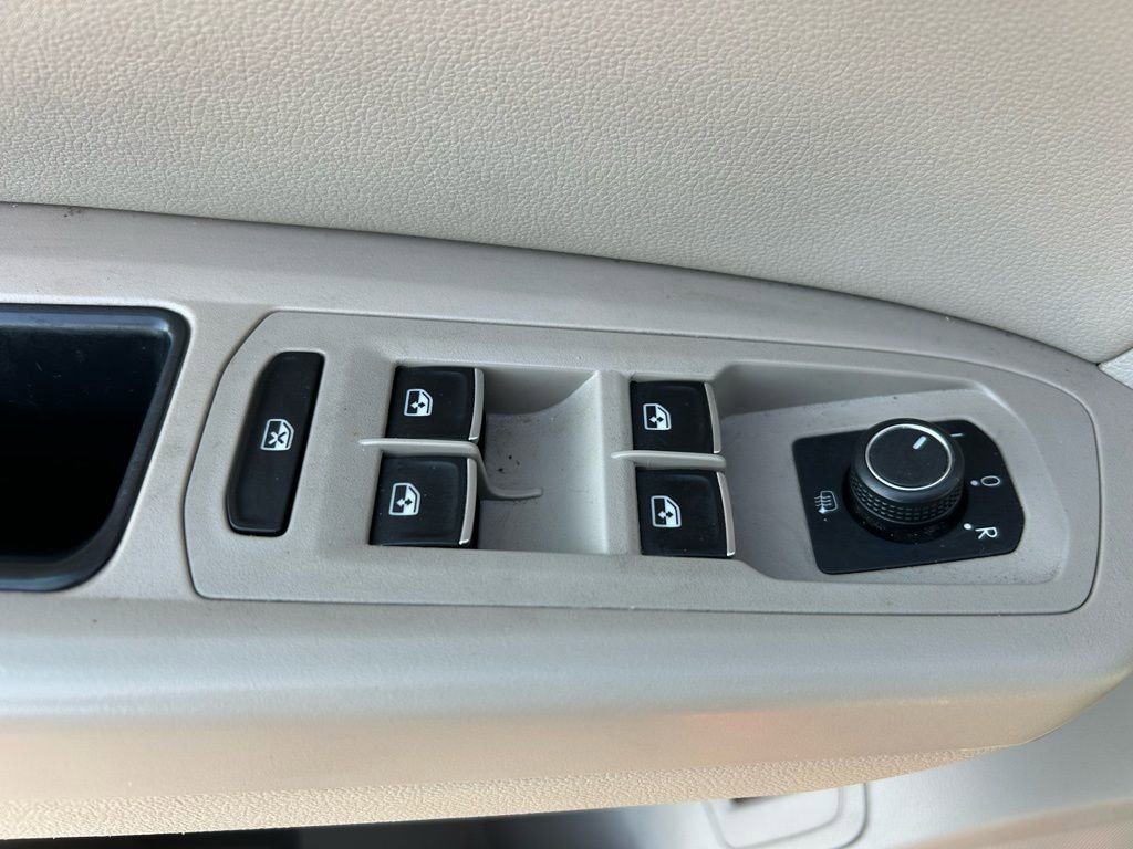 Used 2018 Volkswagen Atlas SEL image 17