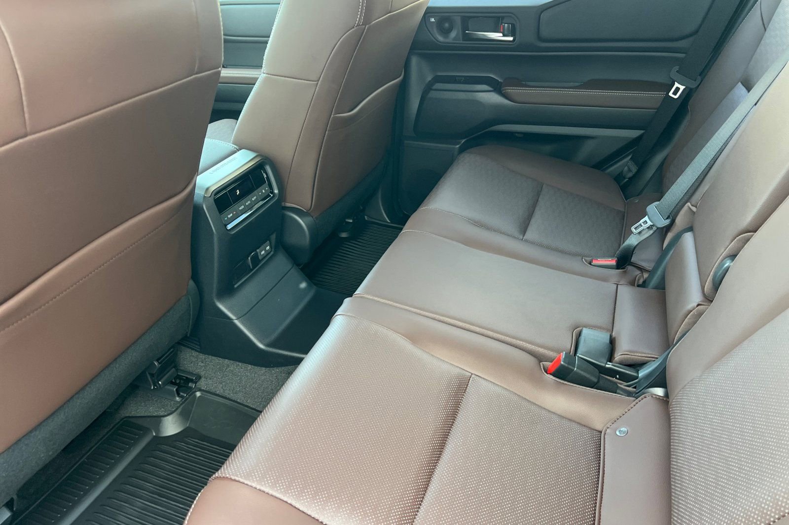 New 2026 Toyota Land Cruiser w/ Premium Package AWD/4WD image 9