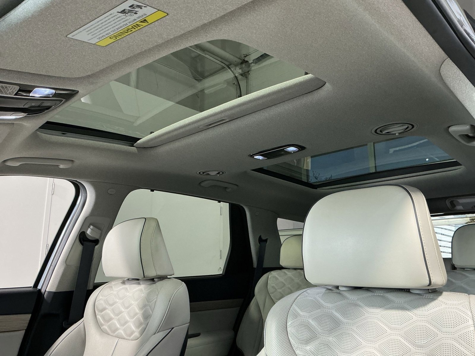 Used 2021 Hyundai Palisade Limited image 32