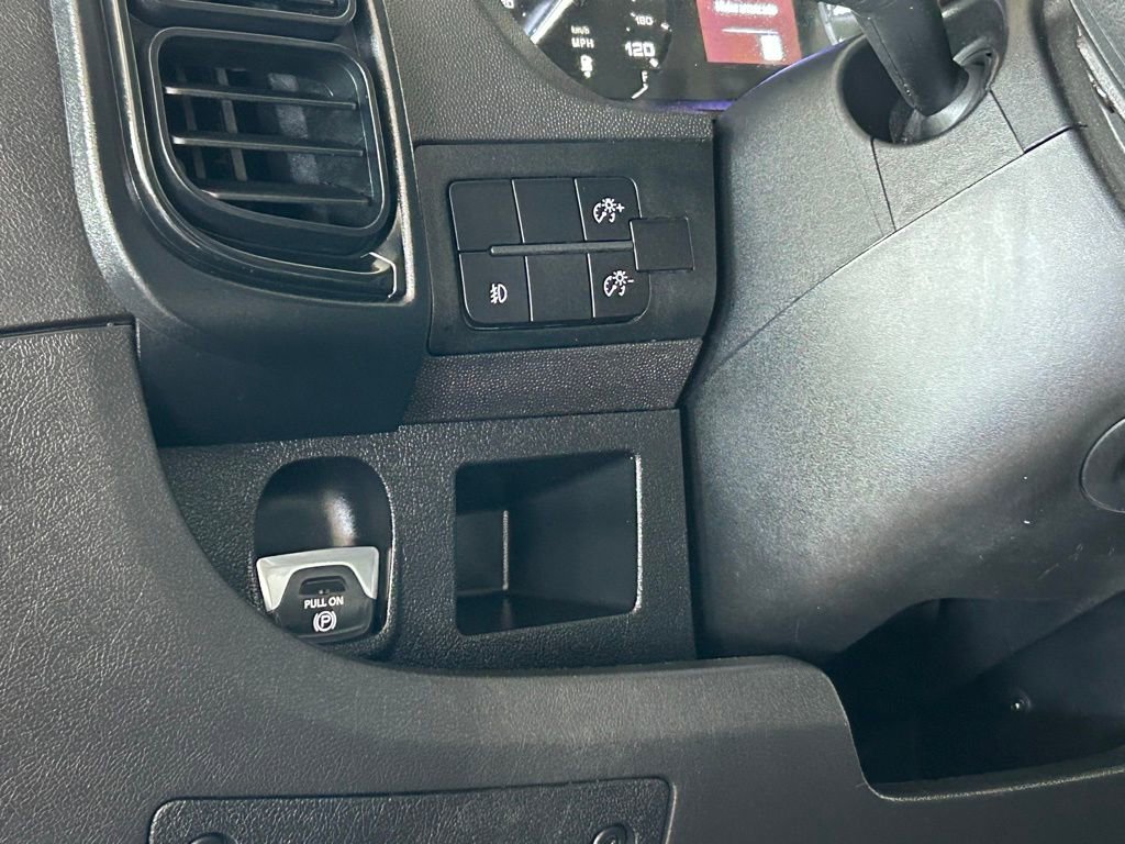 Used 2025 RAM ProMaster 2500 w/ Convenience Group image 42