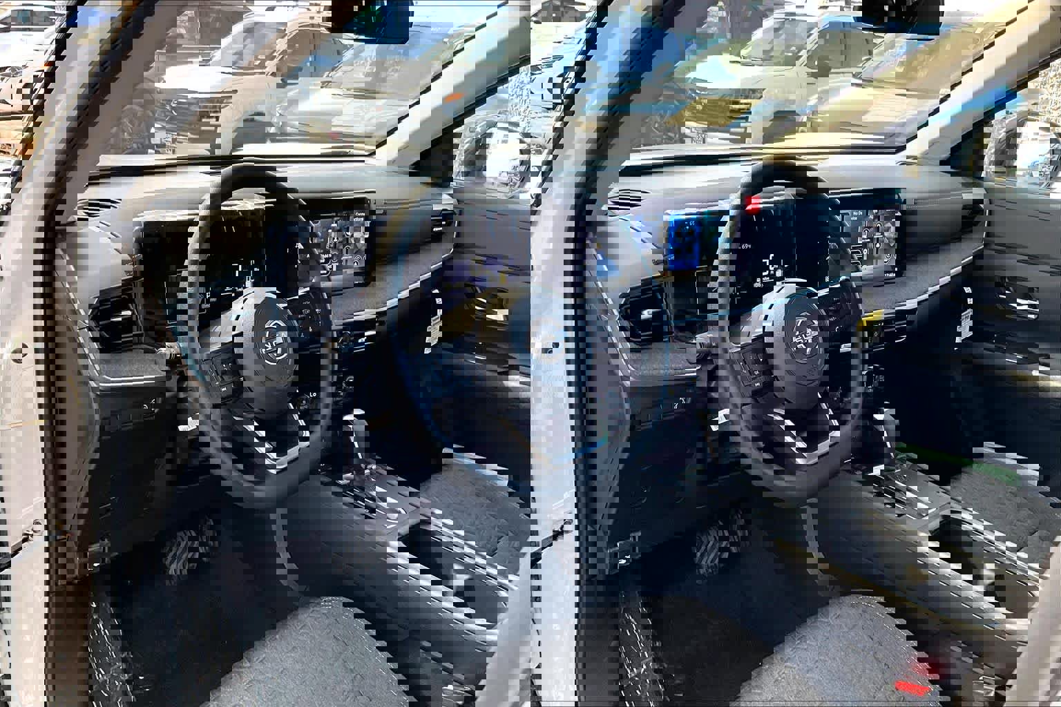 New 2026 Nissan Kicks SV image 10