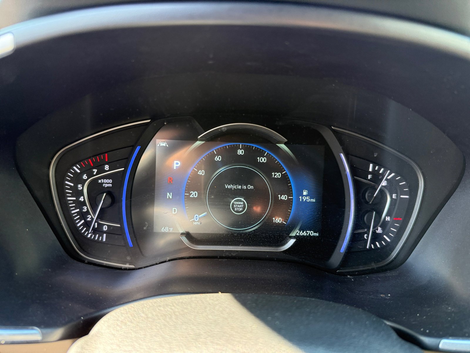 Used 2020 Hyundai Santa Fe SEL w/ Convenience Package image 11