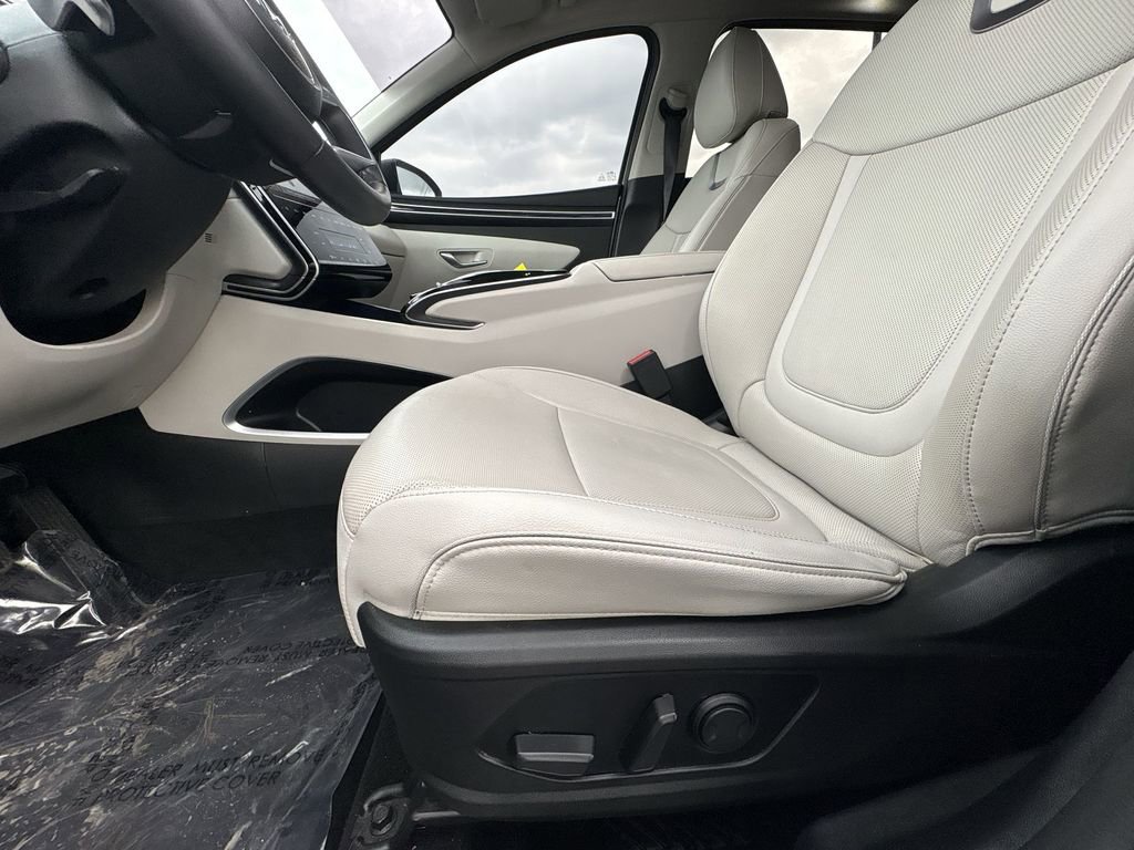 Used 2023 Hyundai Tucson Limited w/ Cargo Package FWD image 14