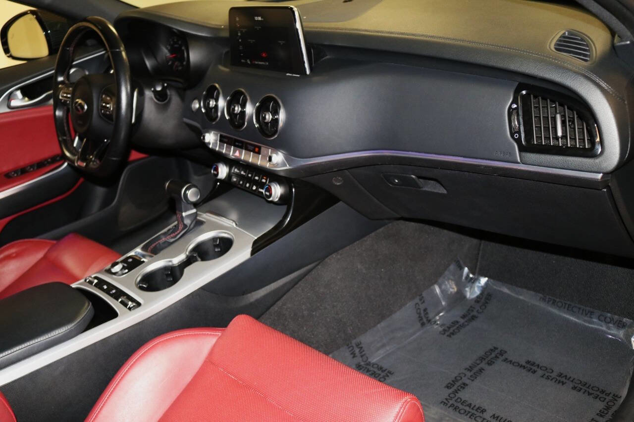 Used 2019 Kia Stinger GT1 RWD image 74