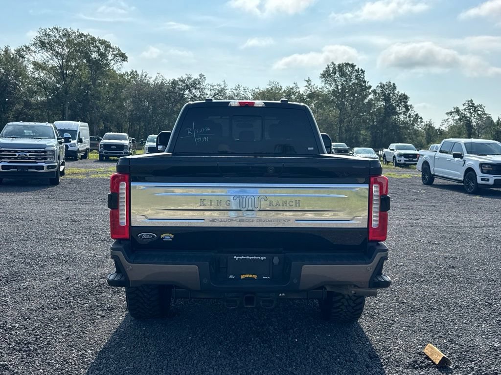 Used 2023 Ford F350 King Ranch AWD/4WD image 5