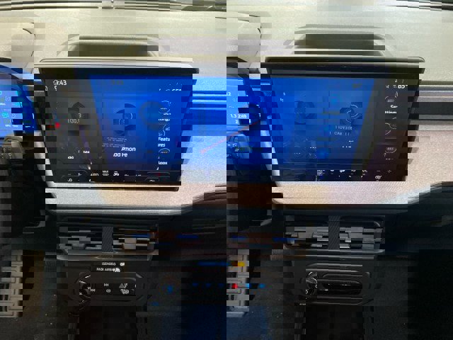 New 2025 Ford Maverick XLT image 28