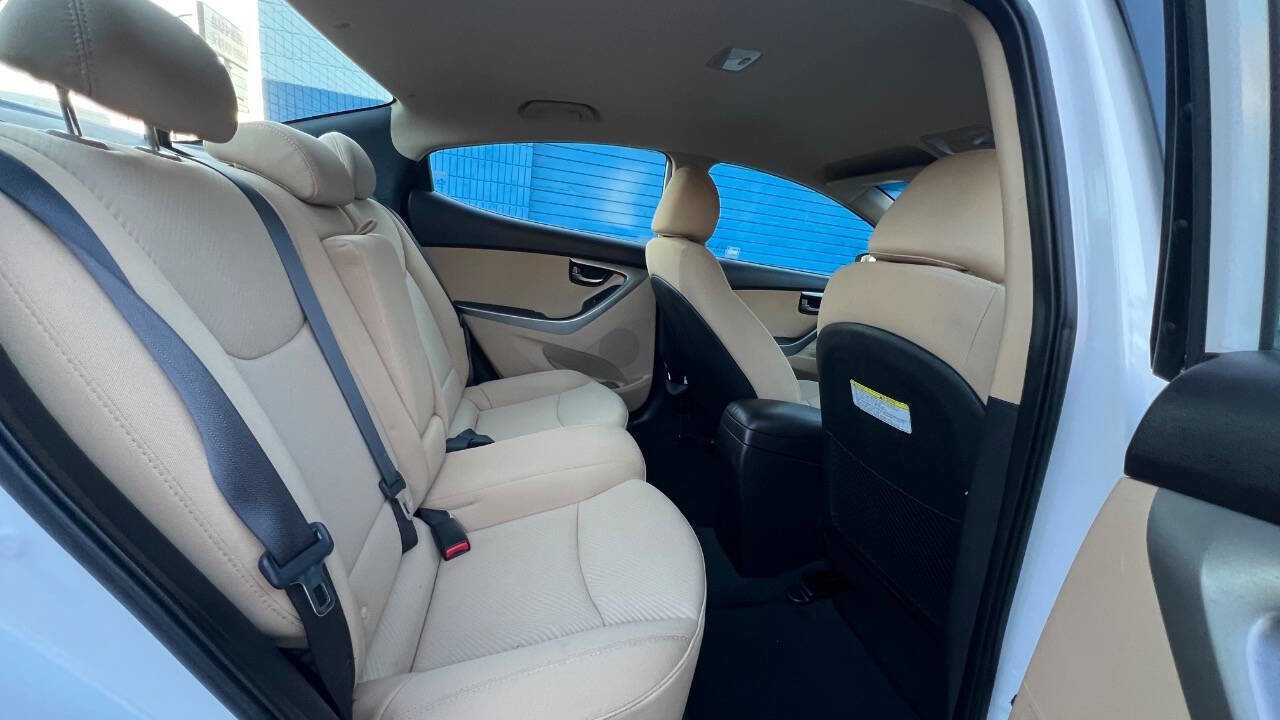 Used 2013 Hyundai Elantra GLS image 15