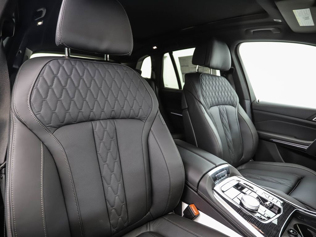 New 2026 BMW X5 xDrive40i w/ Executive Package image 32