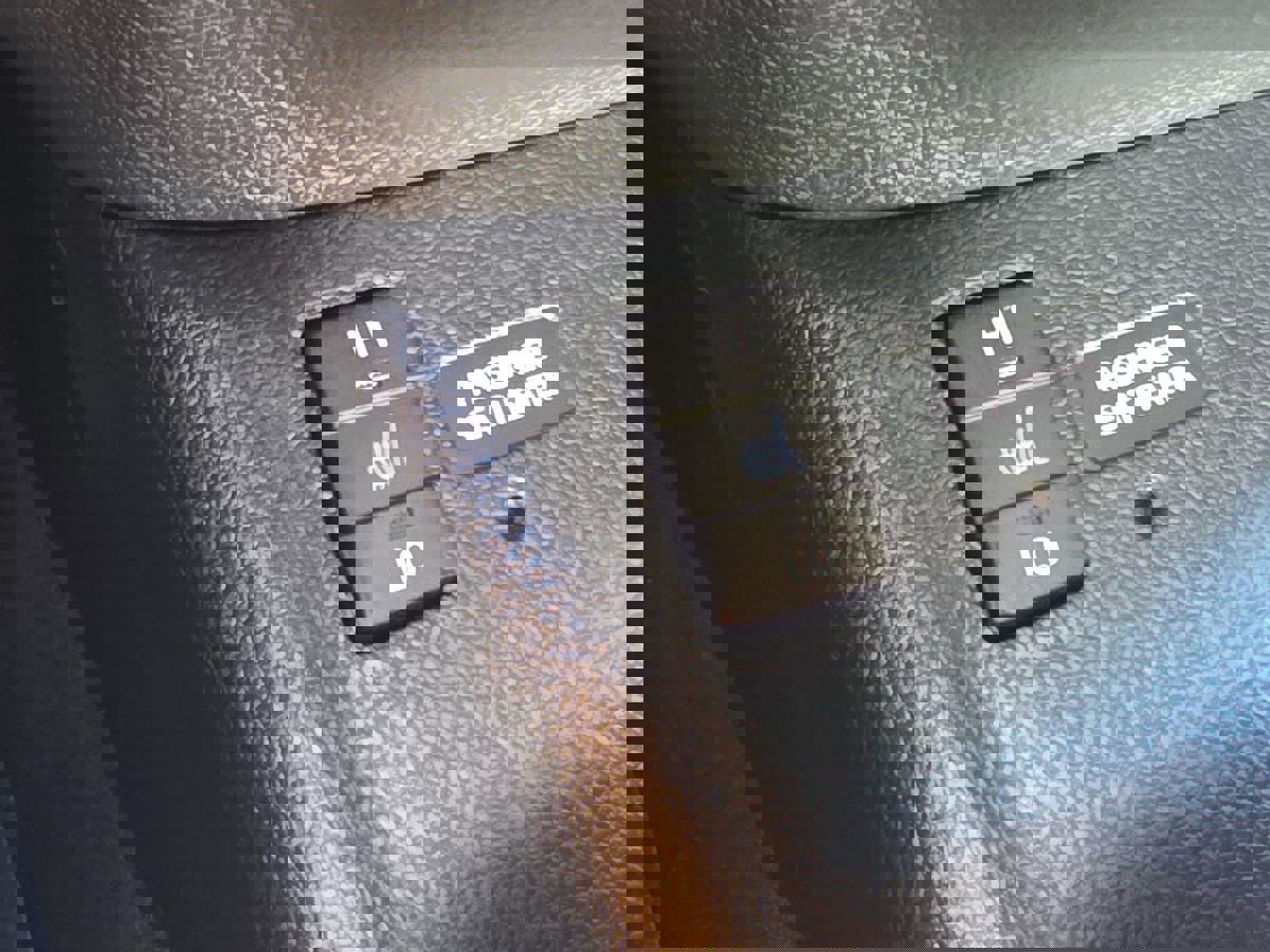 Used 2017 Toyota Prius Four Touring w/ Carpet Mat Package image 32