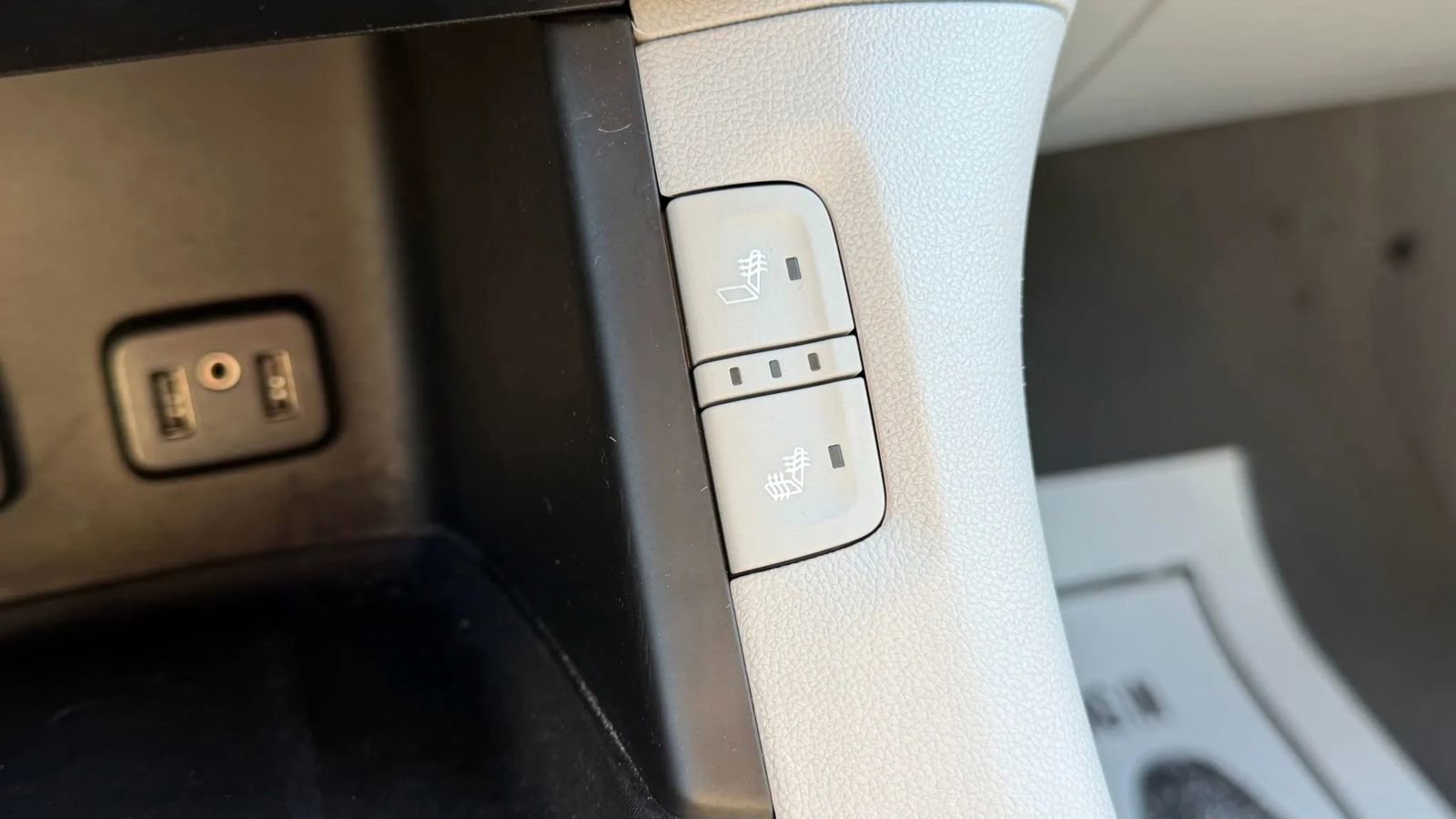 Used 2019 GMC Acadia SLT image 42