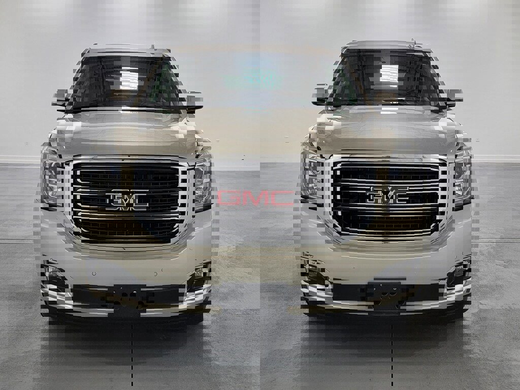 Used 2016 GMC Yukon SLT w/ Open Road Package image 3