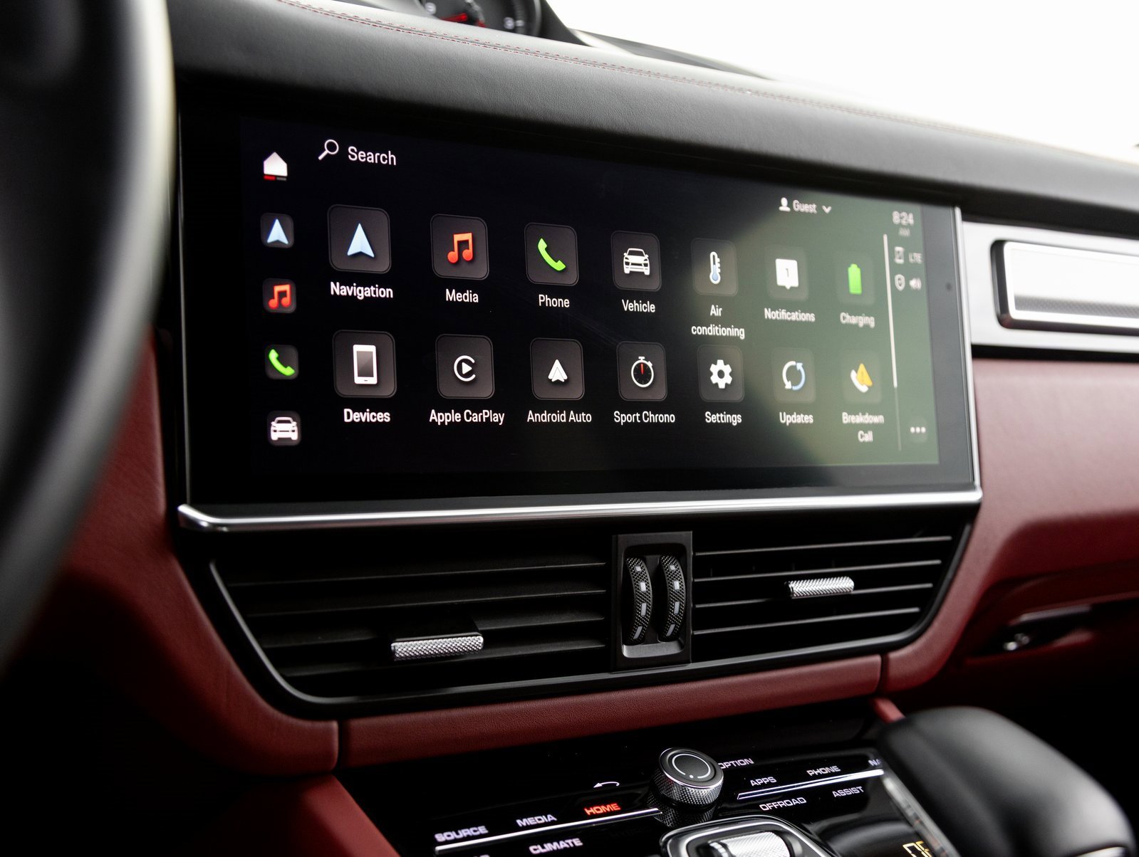 Used 2023 Porsche Cayenne image 25