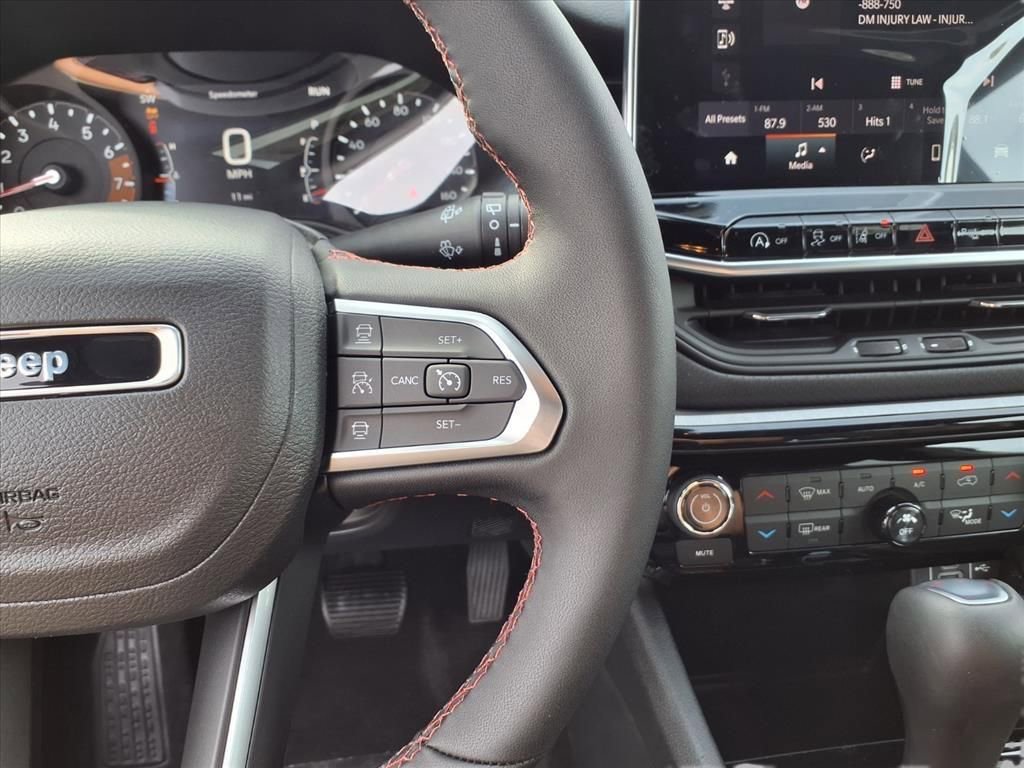 New 2026 Jeep Compass Trailhawk image 11