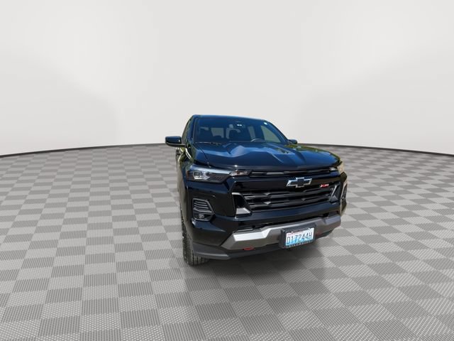 Used 2024 Chevrolet Colorado Z71 w/ Z71 Convenience Package 2 AWD/4WD image 2