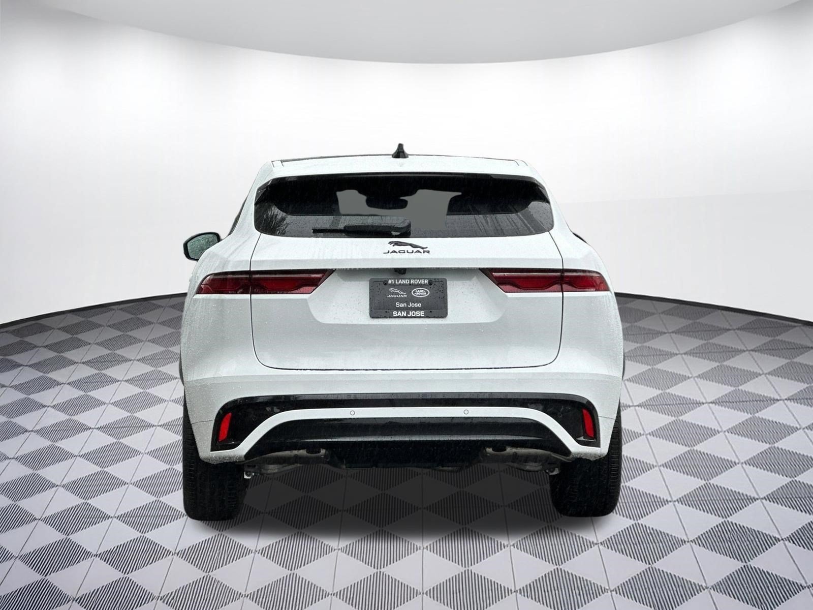 New 2025 Jaguar F-PACE R-Dynamic S AWD/4WD image 9