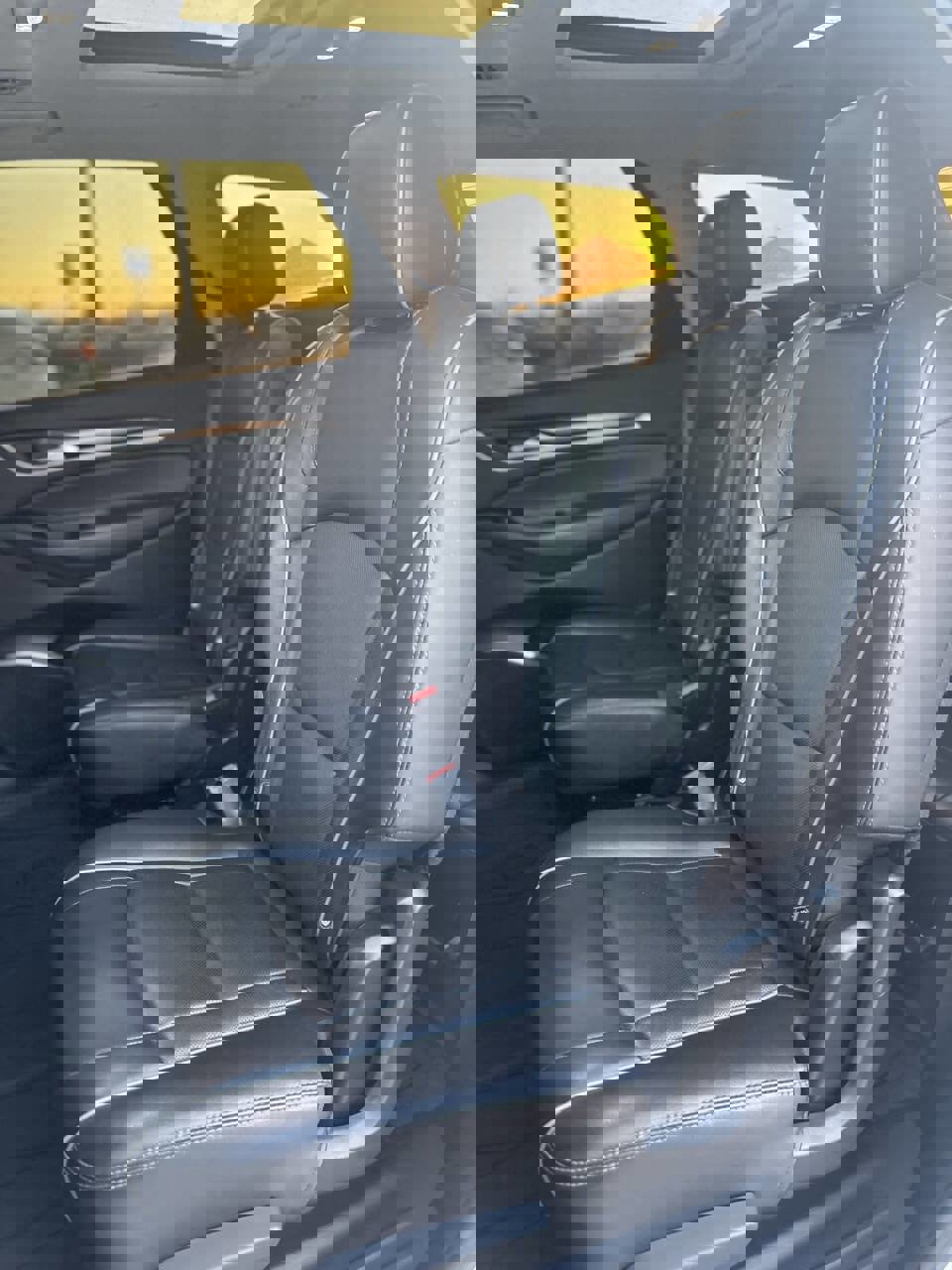 Used 2020 Buick Enclave Avenir w/ Avenir Technology Package image 18