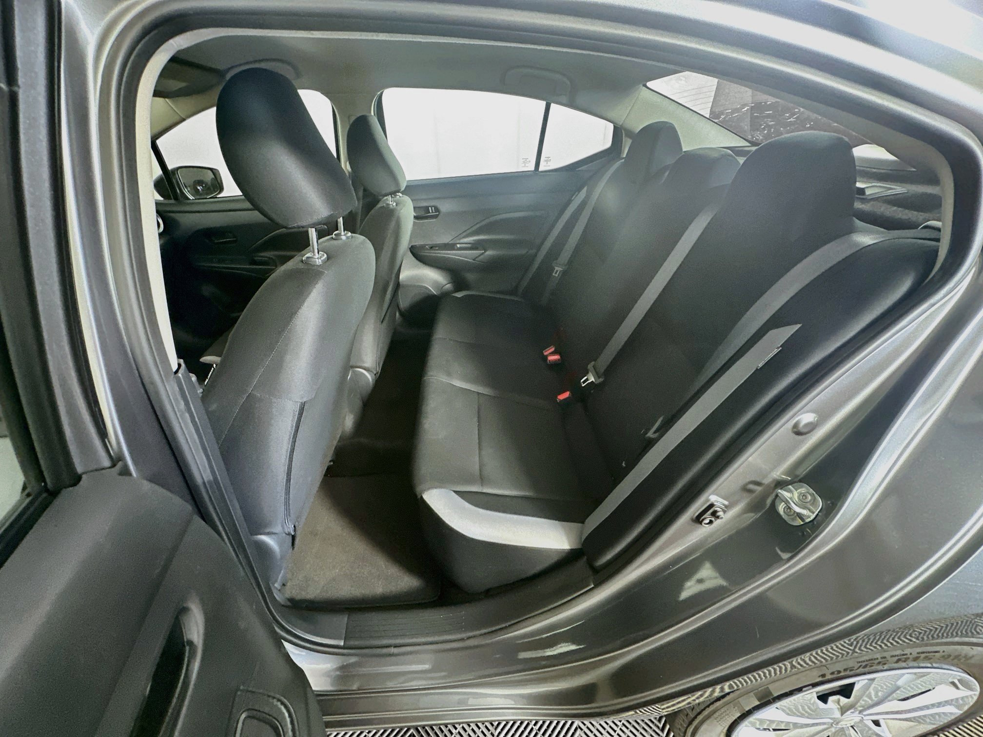 Used 2025 Nissan Versa S w/ Trunk Package FWD image 25