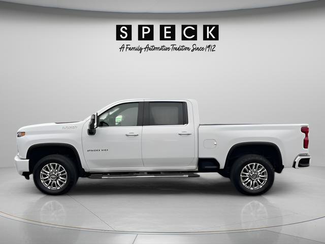 Used 2023 Chevrolet Silverado 2500 High Country w/ Z71 Off-Road Package AWD/4WD image 3