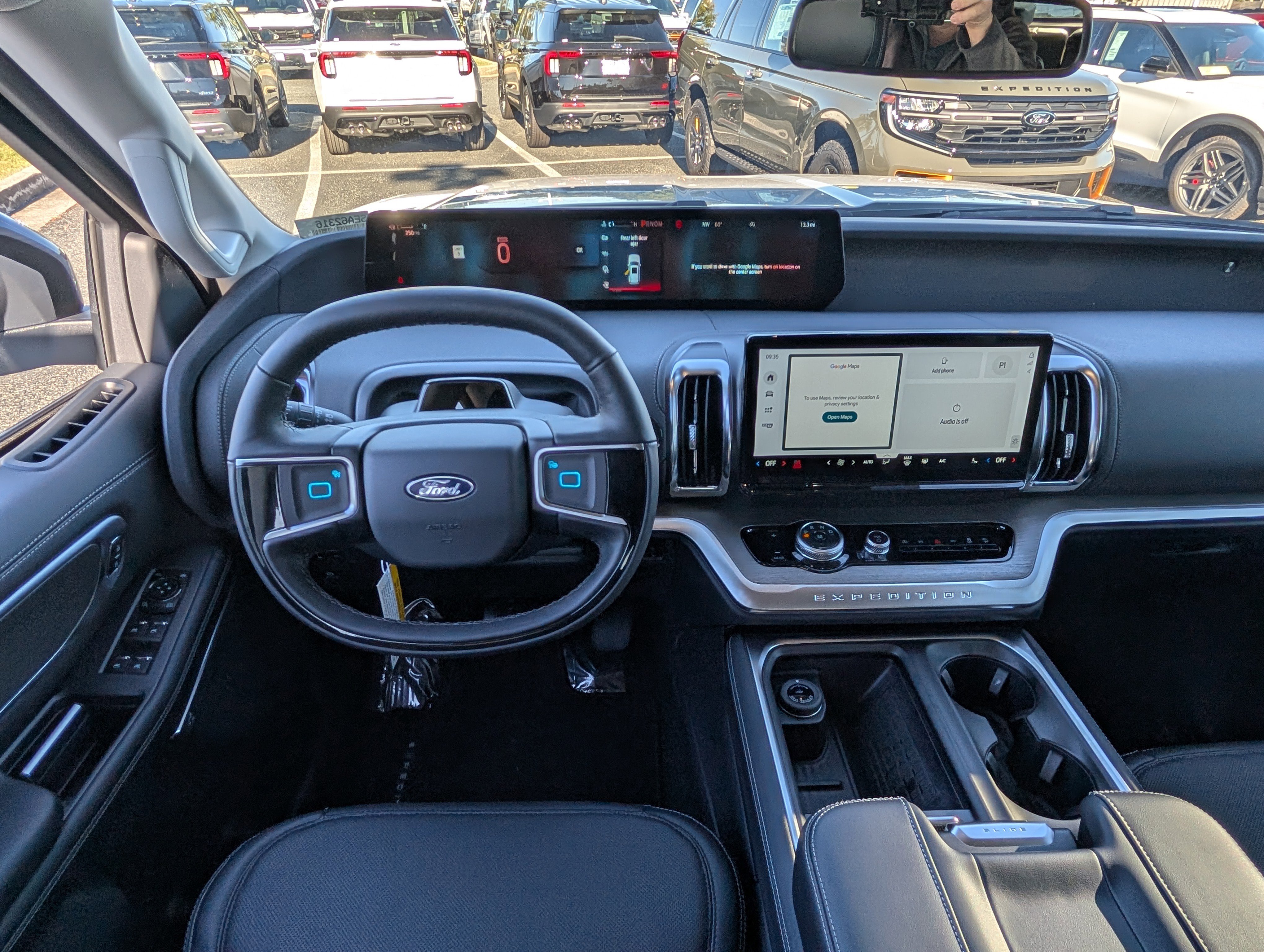 New 2025 Ford Expedition Max Platinum w/ Driver's Package image 15