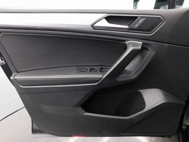Used 2024 Volkswagen Tiguan S image 28
