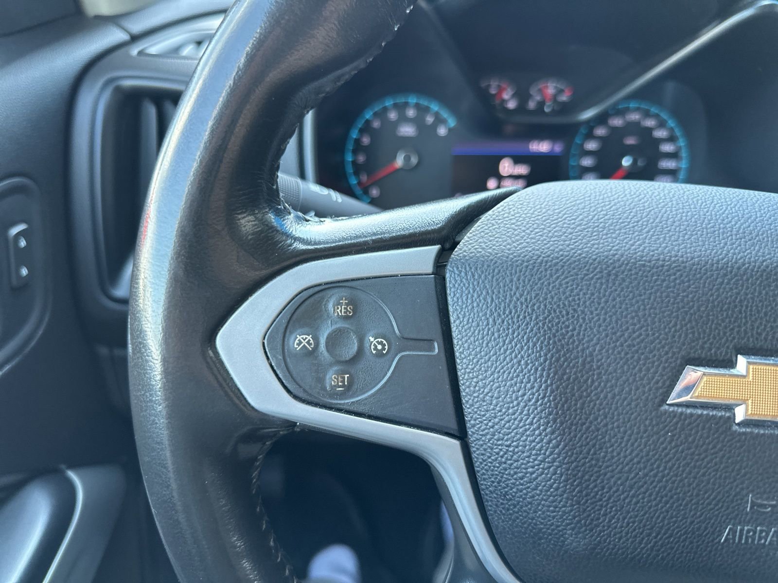 Used 2019 Chevrolet Colorado LT image 26