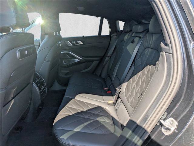 New 2027 BMW X6 M60i AWD/4WD image 17