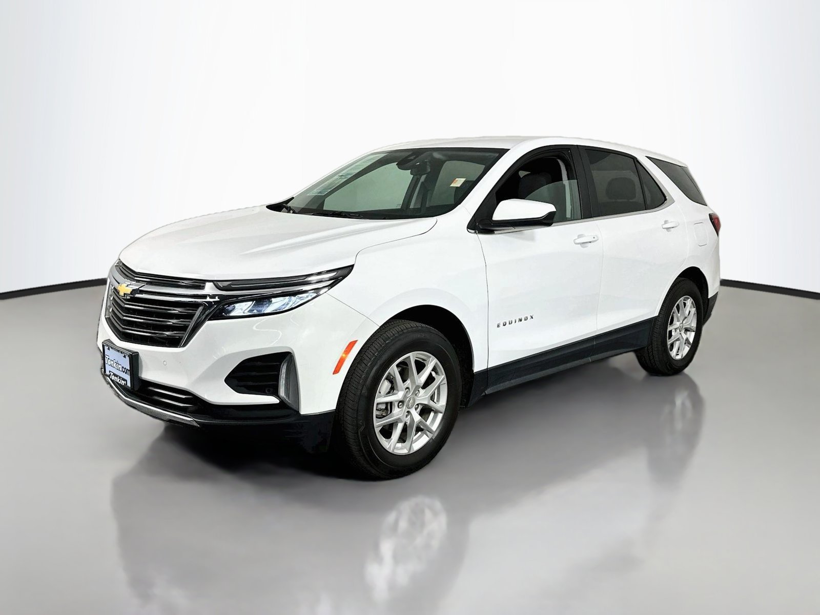 Used 2024 Chevrolet Equinox LT AWD/4WD image 4