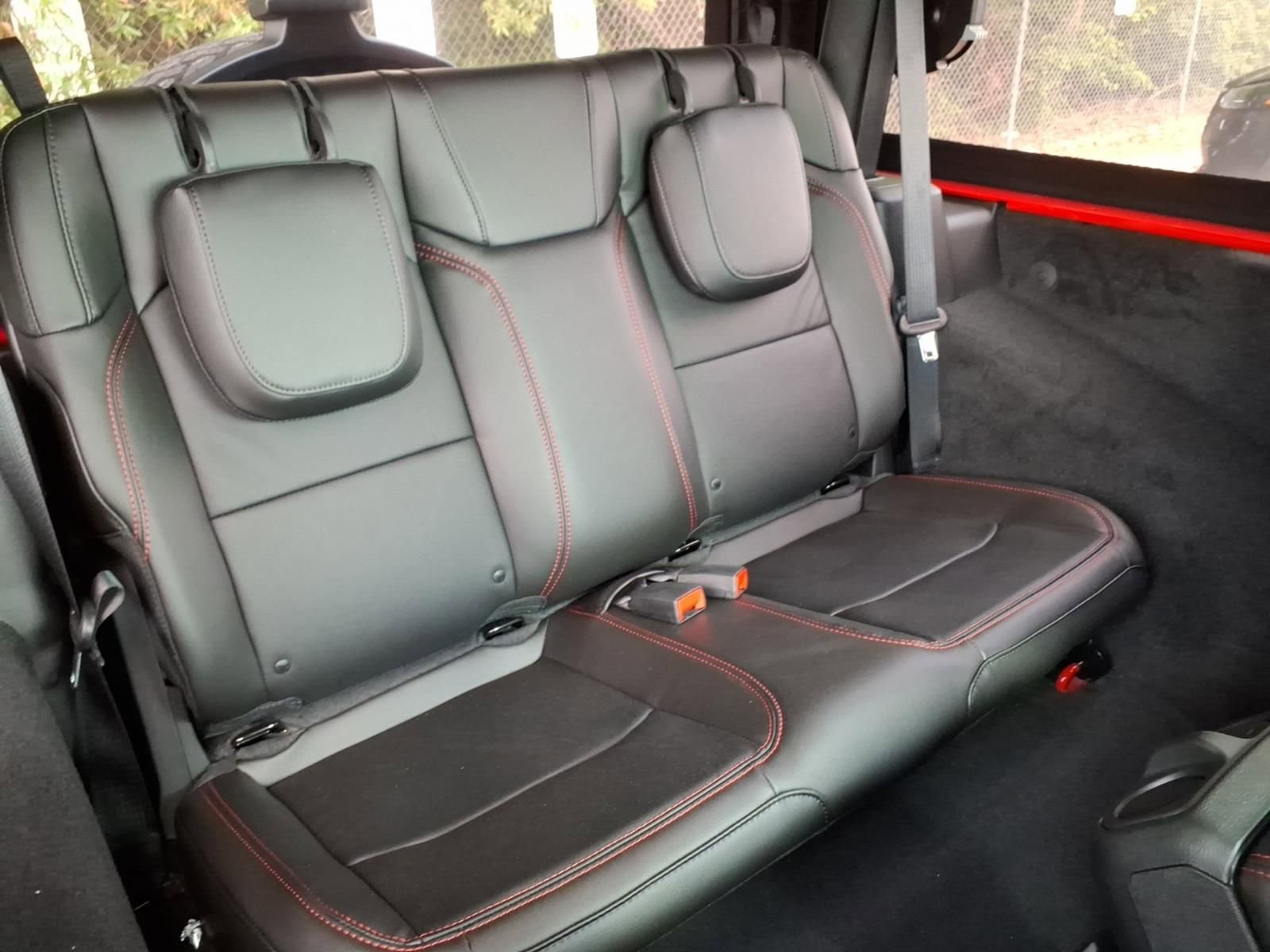 Used 2023 Jeep Wrangler Rubicon image 10