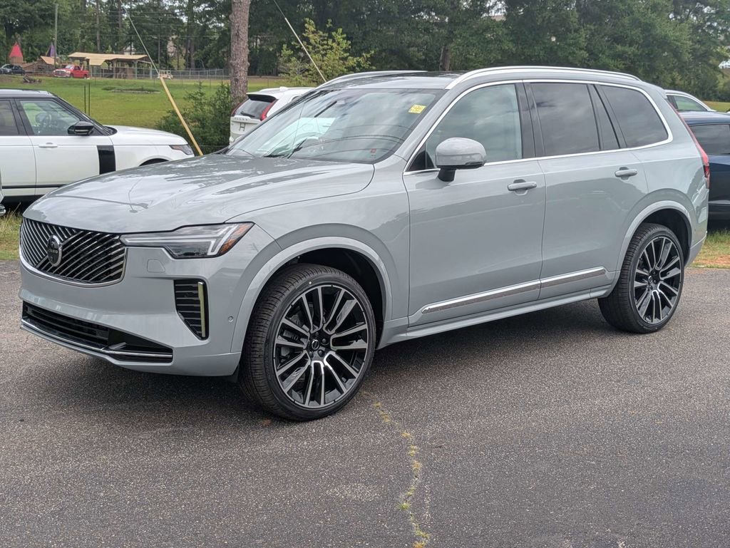 New 2026 Volvo XC90 B6 Plus w/ Protection Package Premier AWD/4WD image 2