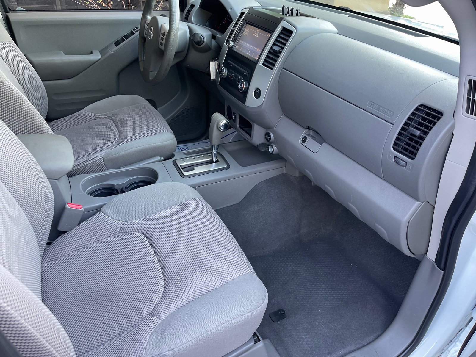 Used 2019 Nissan Frontier SV image 20