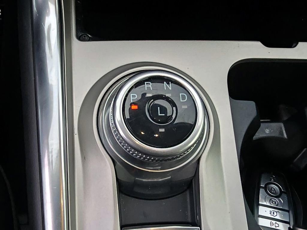 Used 2024 Ford Explorer XLT w/ Equipment Group 202A image 29