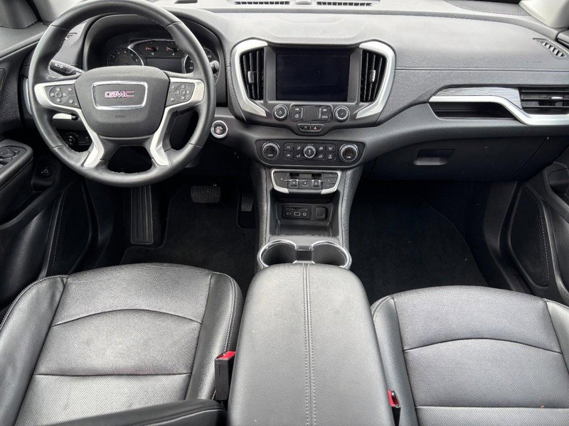 Used 2023 GMC Terrain SLT image 14