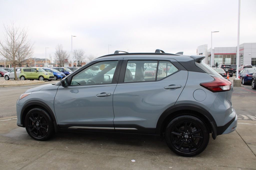 Used 2023 Nissan Kicks SR w/ SR Premium Package image 4
