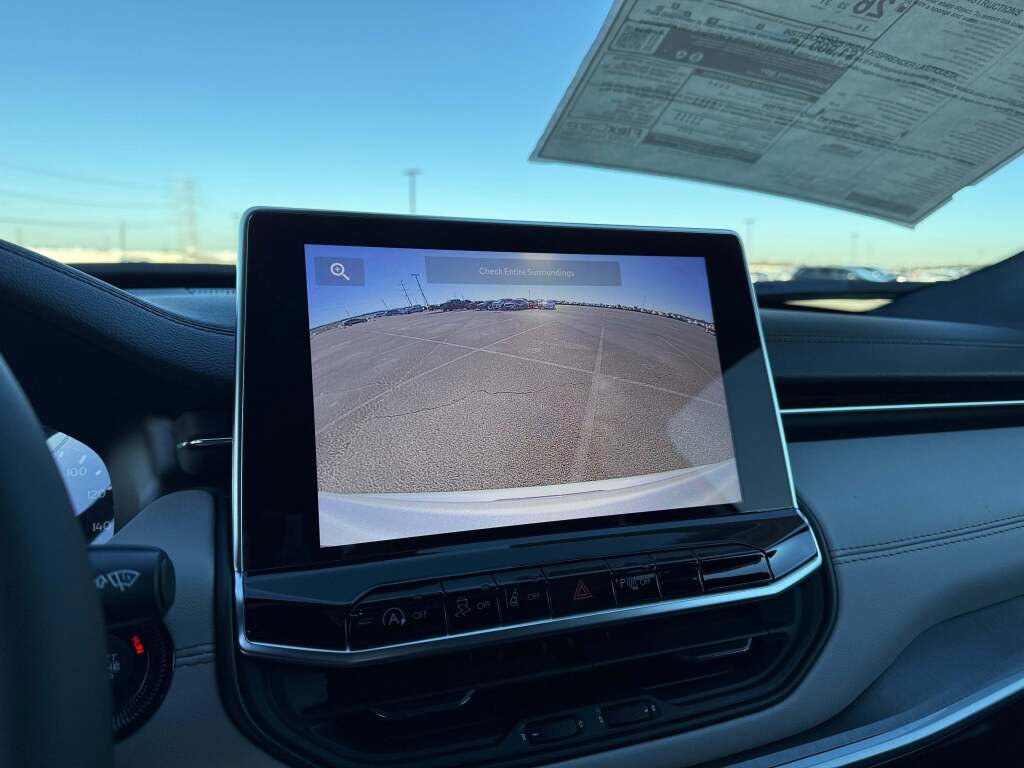 New 2026 Jeep Compass Limited image 31