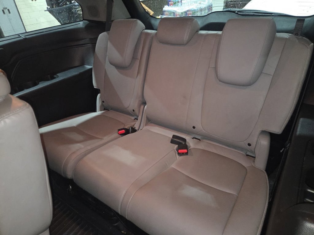 Used 2018 Honda Odyssey Elite image 12