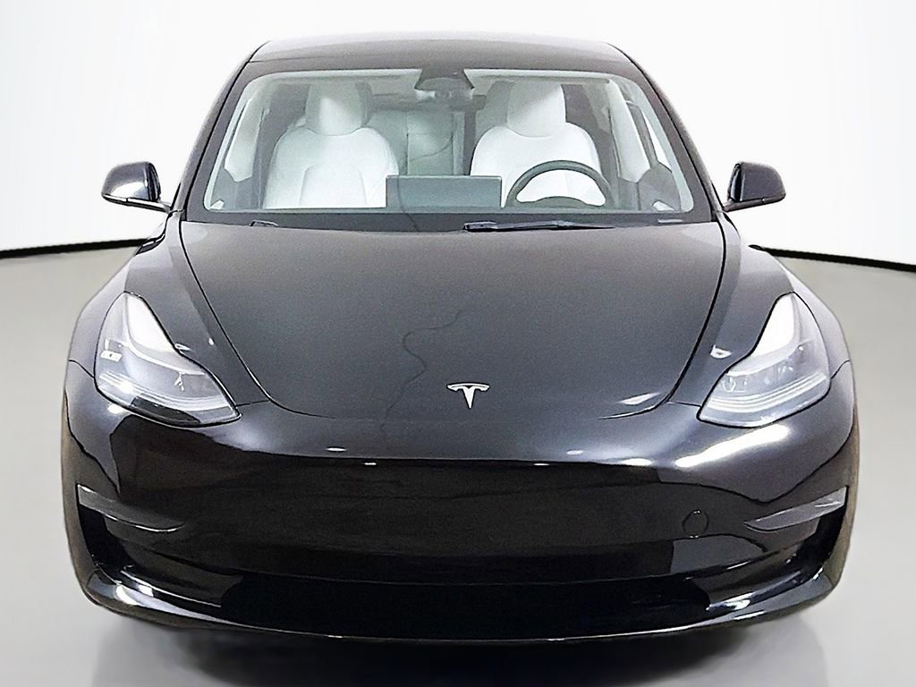 Used 2023 Tesla Model 3 Standard Range image 11