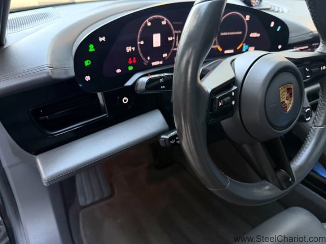 Used 2022 Porsche Taycan image 20