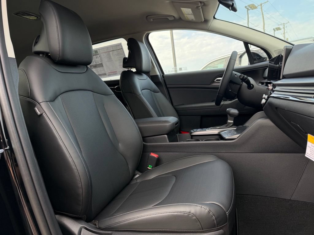 New 2026 Kia Sportage EX w/ EX Panorama Roof Package FWD image 35