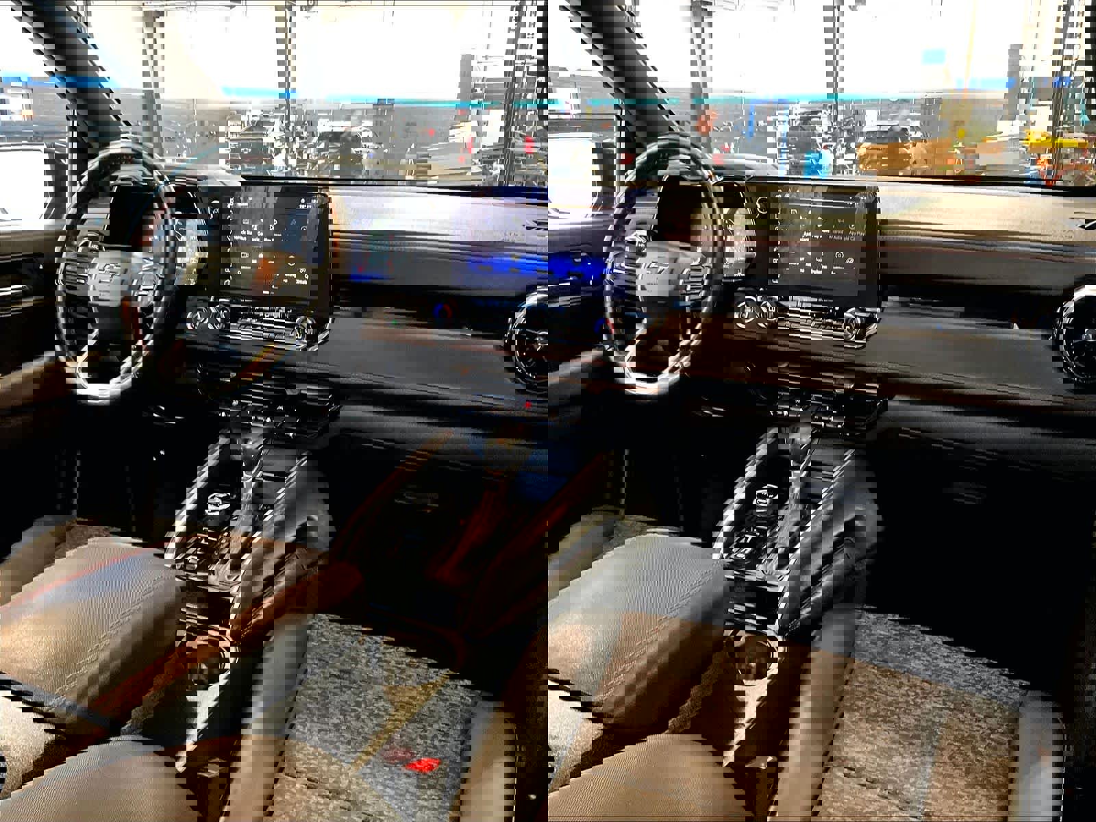 Used 2023 Chevrolet Colorado Z71 w/ Z71 Convenience Package 2 AWD/4WD image 14