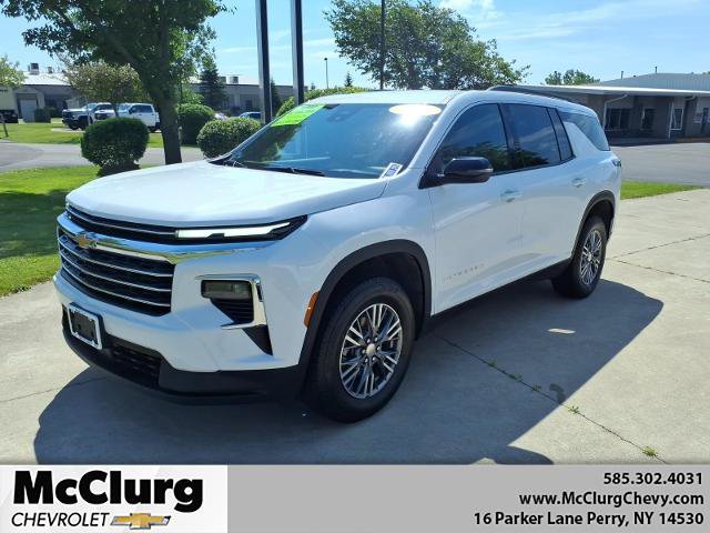 Used 2025 Chevrolet Traverse LT AWD/4WD image 1