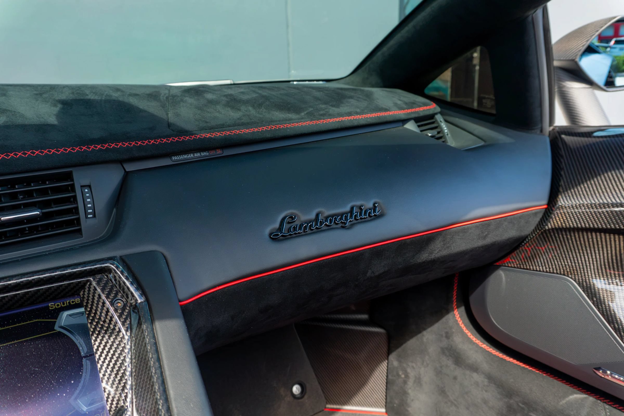 Used 2020 Lamborghini Aventador SVJ AWD/4WD image 20