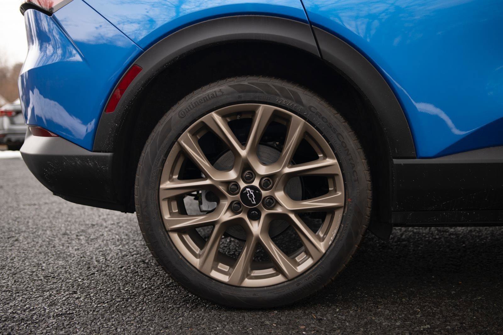 New 2026 Chevrolet Equinox EV LT image 10