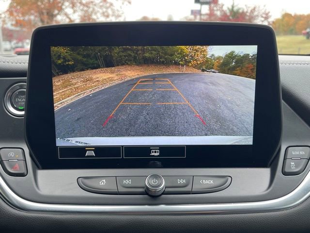 Used 2025 Chevrolet Blazer LT image 12