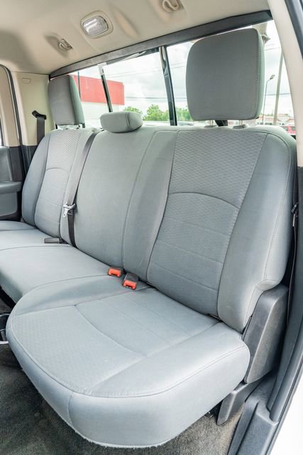 Used 2017 RAM 2500 SLT image 32